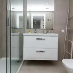 1 By Ici