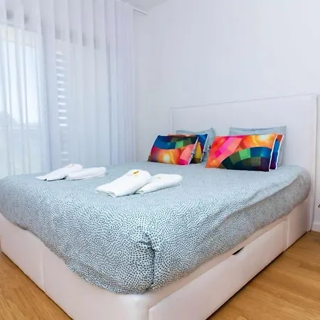 1 By Ici Algarve Apartman *